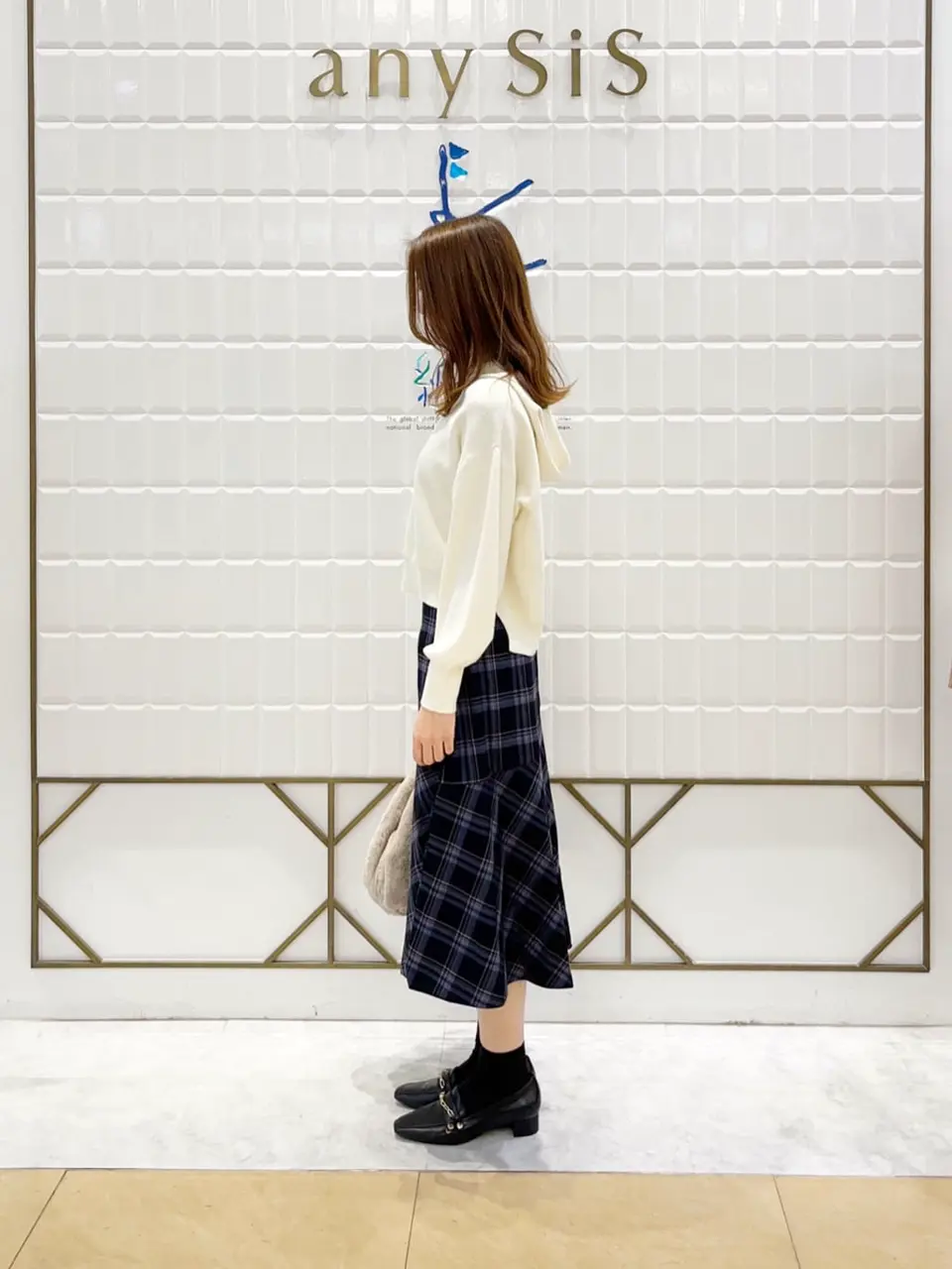 ANY SIS 上田 コーディネート画像