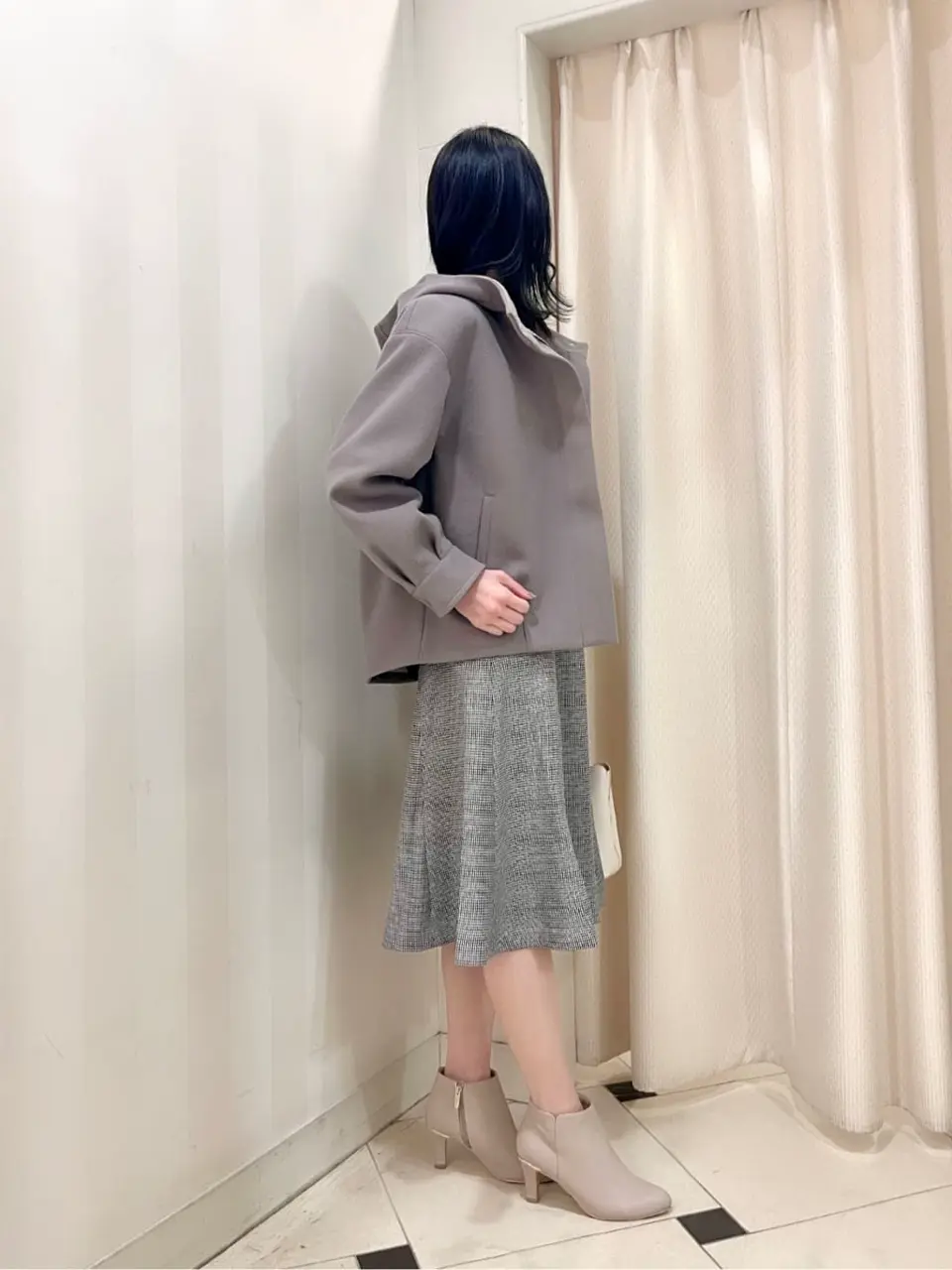 ANY SIS 金井 コーディネート画像