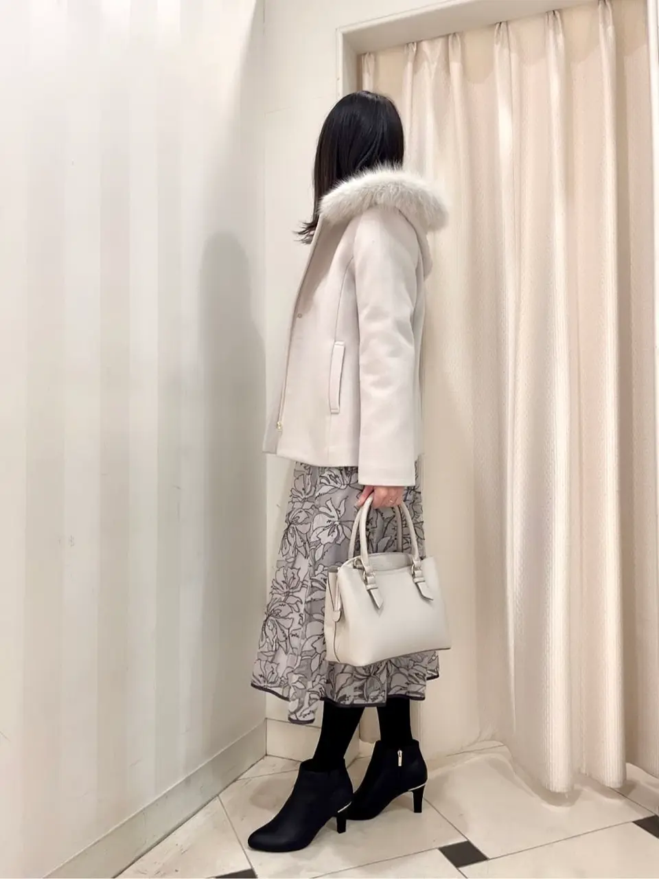 ANY SIS 金井 コーディネート画像