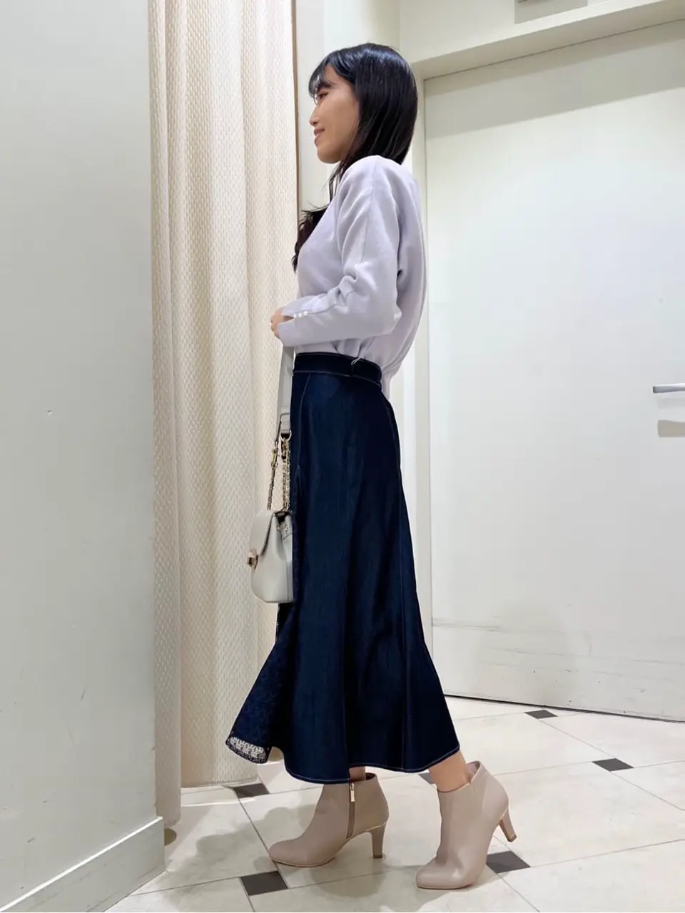 ANY SIS スタッフ コーディネート画像