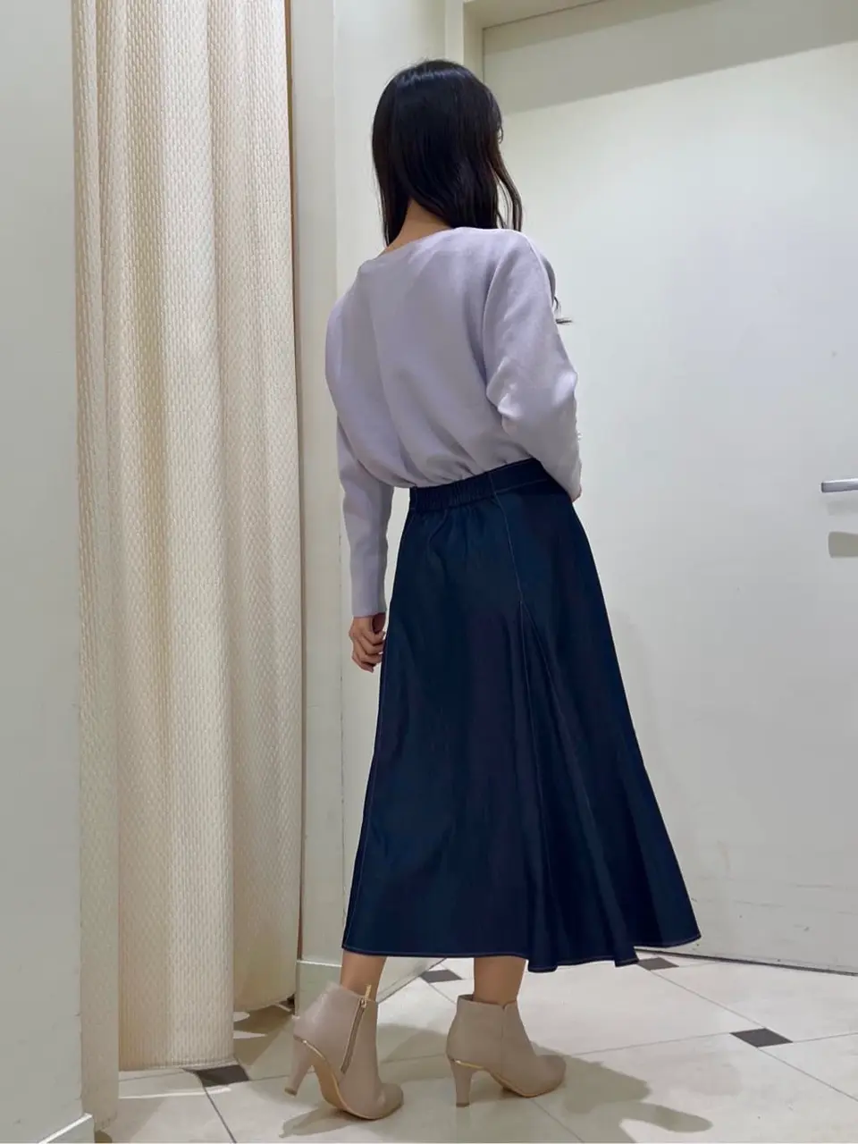 ANY SIS スタッフ コーディネート画像