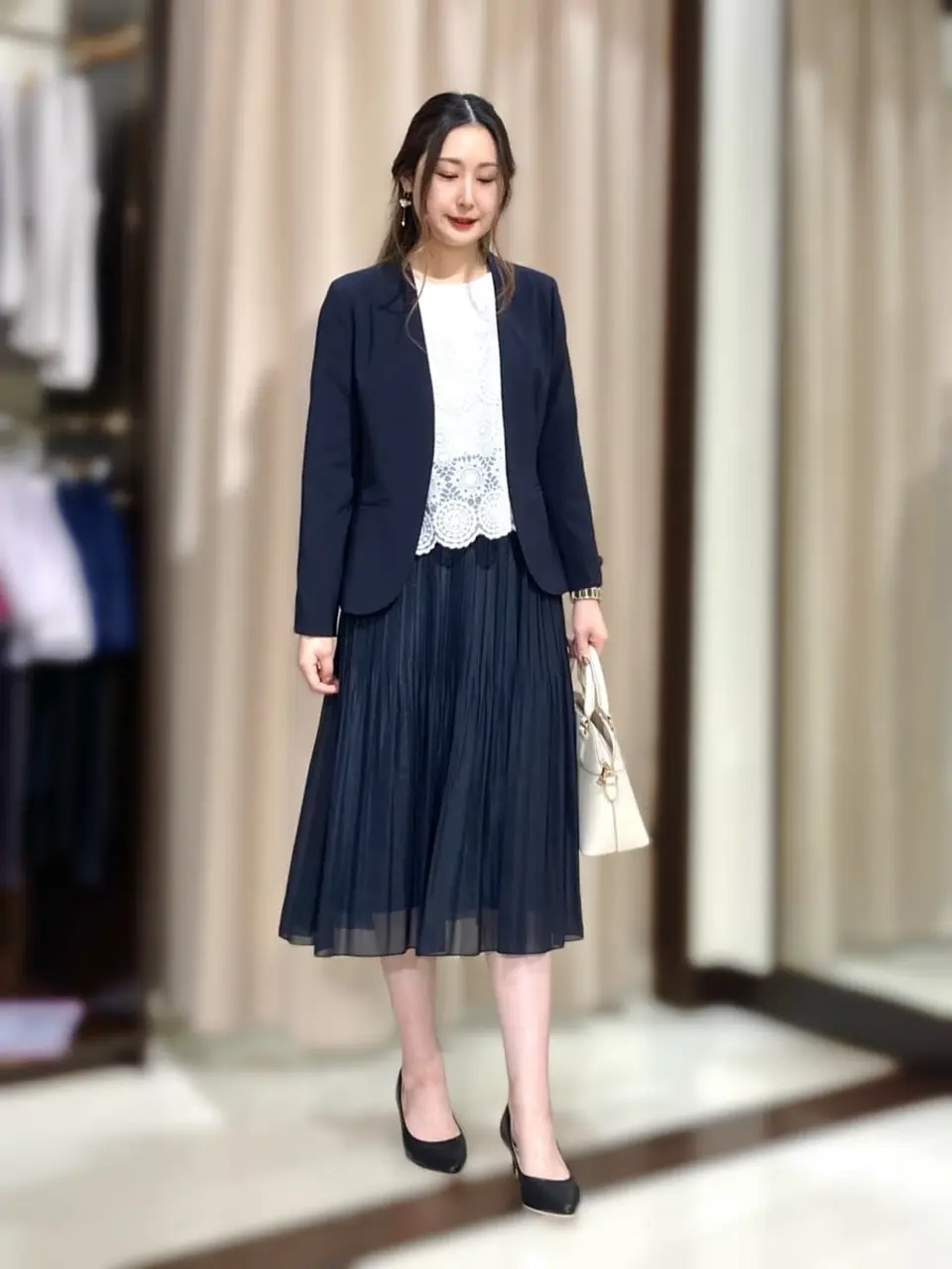 ANY SIS STAFF コーディネート画像