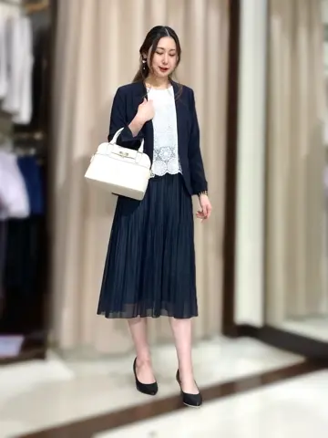 ANY SIS STAFF コーディネート画像