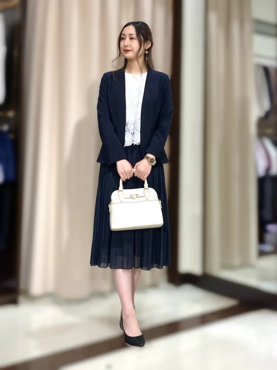 ANY SIS STAFF コーディネート画像