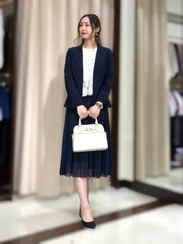 ANY SIS STAFF コーディネート画像