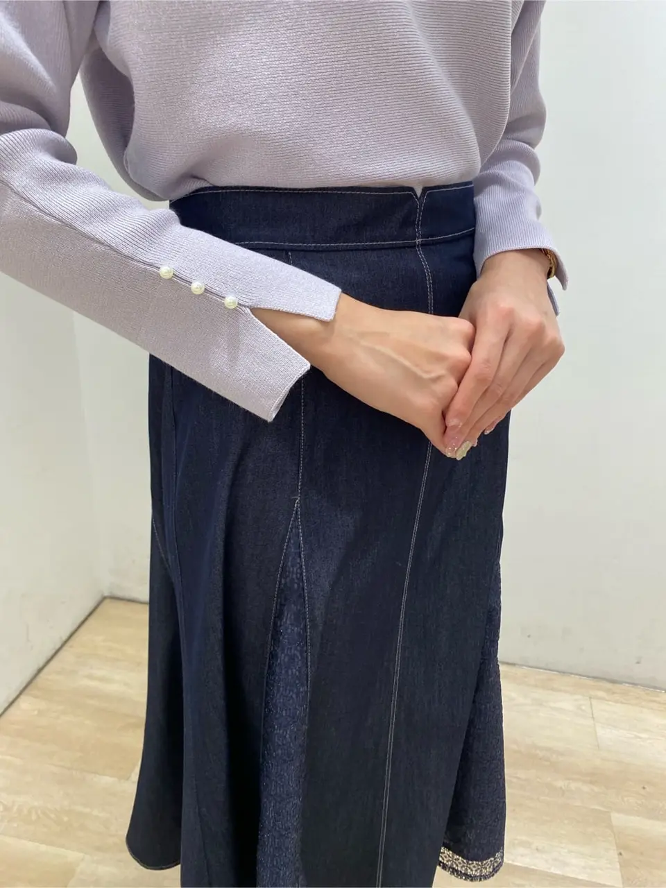 ANY SIS 安原 コーディネート画像