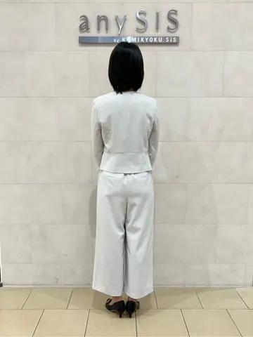 ANY SIS 藤森 コーディネート画像