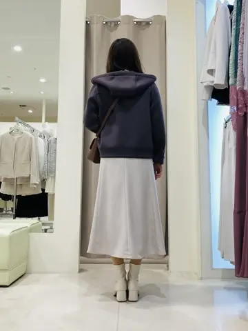 ANY SIS 川根　彩 コーディネート画像