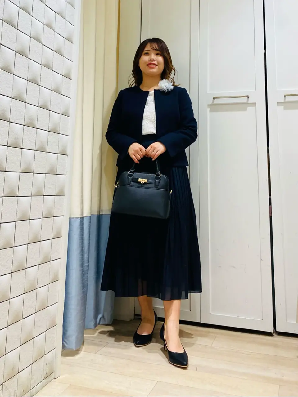 ANY SIS スタッフ コーディネート画像