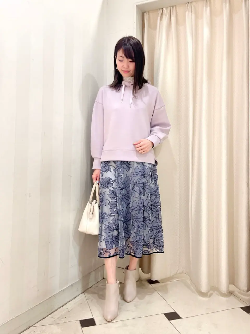 ANY SIS 金井 コーディネート画像