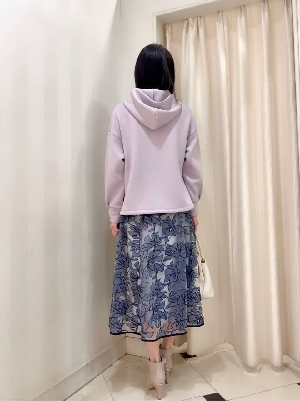 ANY SIS 金井 コーディネート画像