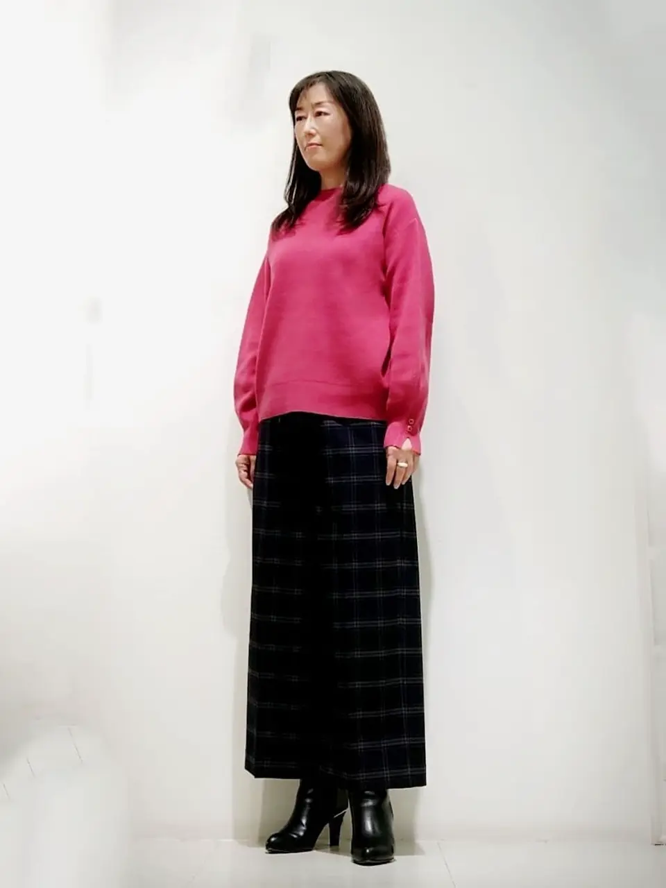 ANY SIS スタッフ コーディネート画像