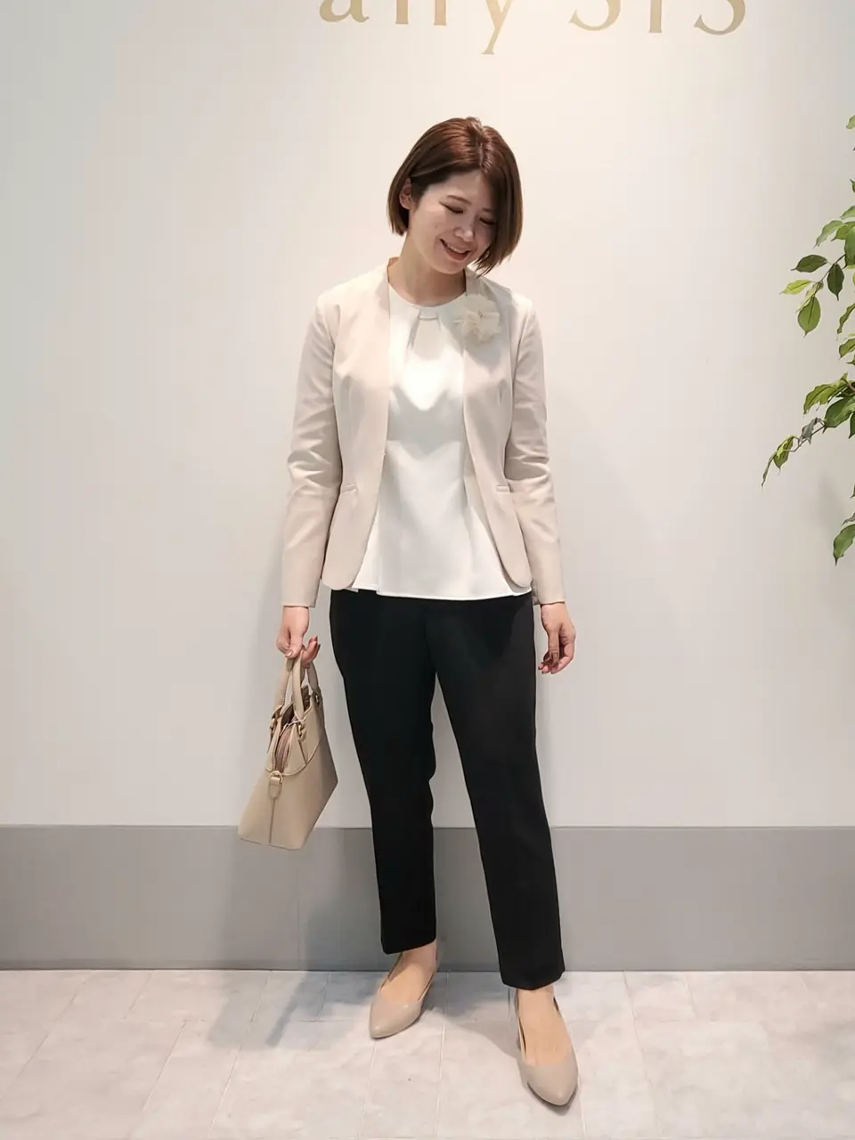 ANY SIS 岡本 コーディネート画像