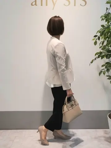 ANY SIS 岡本 コーディネート画像
