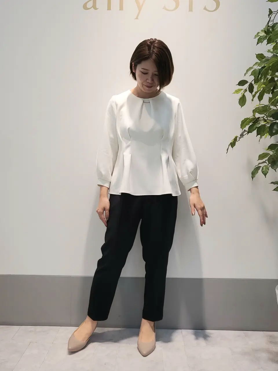 ANY SIS 岡本 コーディネート画像