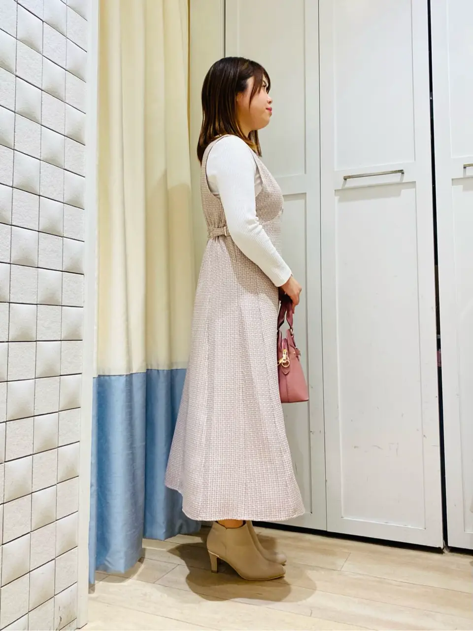 ANY SIS スタッフ コーディネート画像