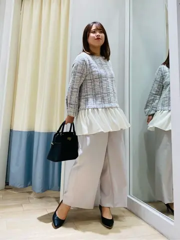 ANY SIS スタッフ コーディネート画像