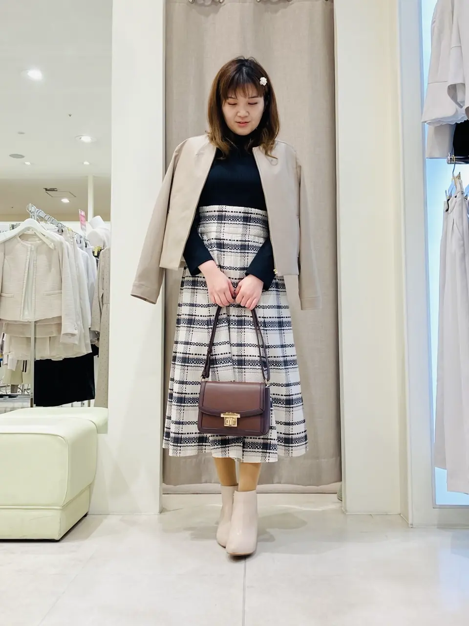 ANY SIS 川根　彩 コーディネート画像