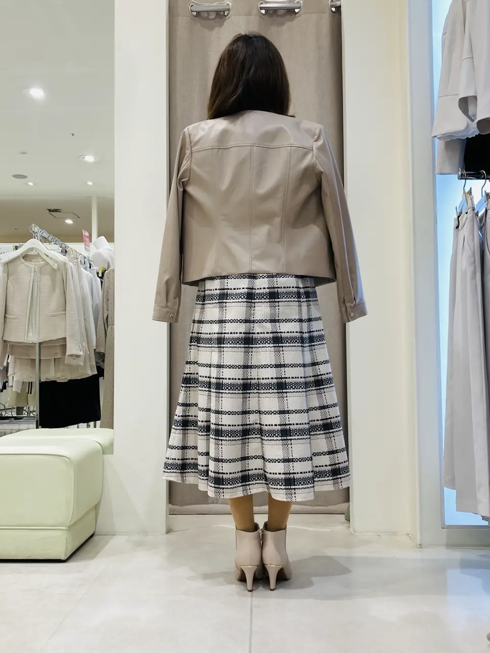 ANY SIS 川根　彩 コーディネート画像