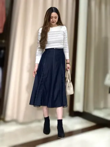 ANY SIS STAFF コーディネート画像