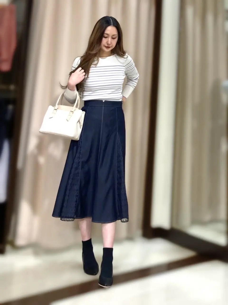 ANY SIS STAFF コーディネート画像