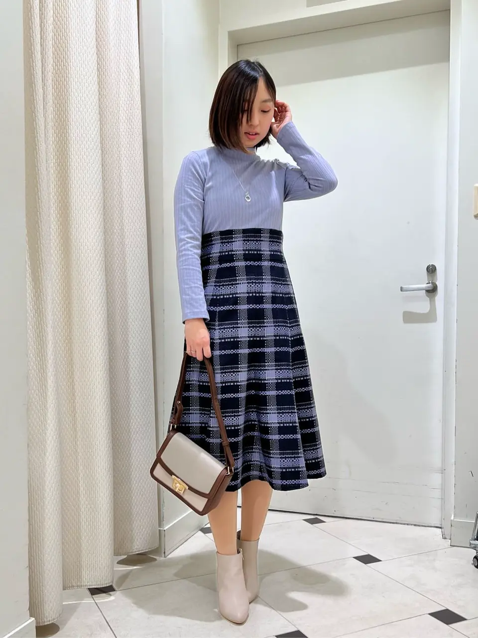 ANY SIS 村上 コーディネート画像