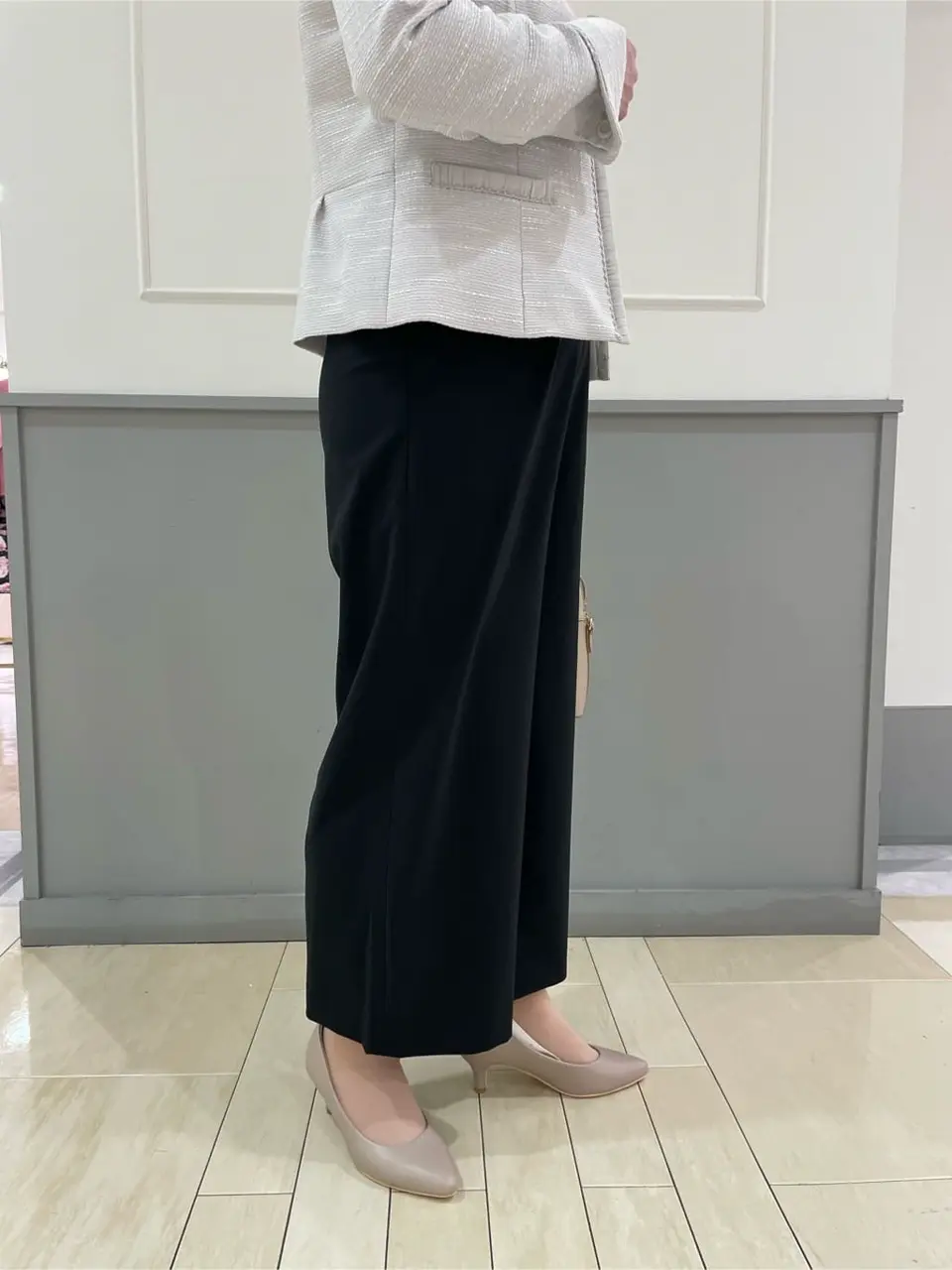 ANY SIS 堀部 コーディネート画像