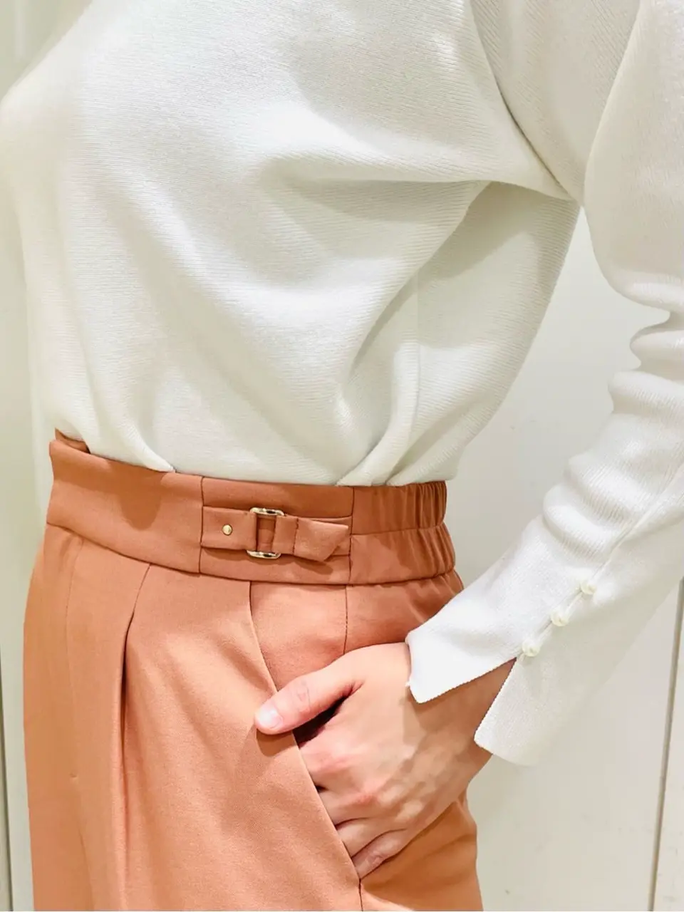 ANY SIS スタッフ コーディネート画像