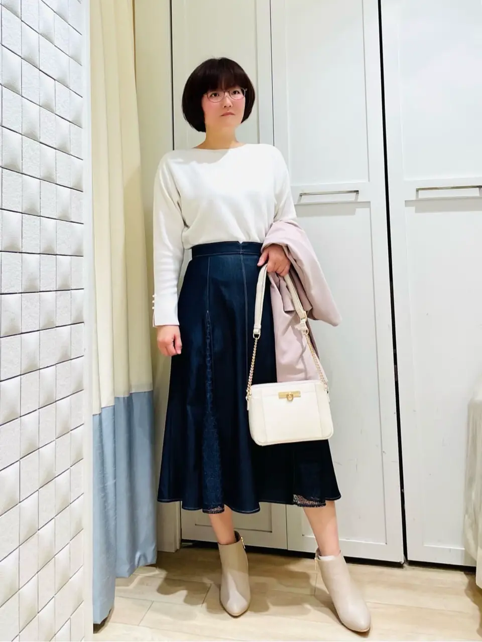 ANY SIS スタッフ コーディネート画像