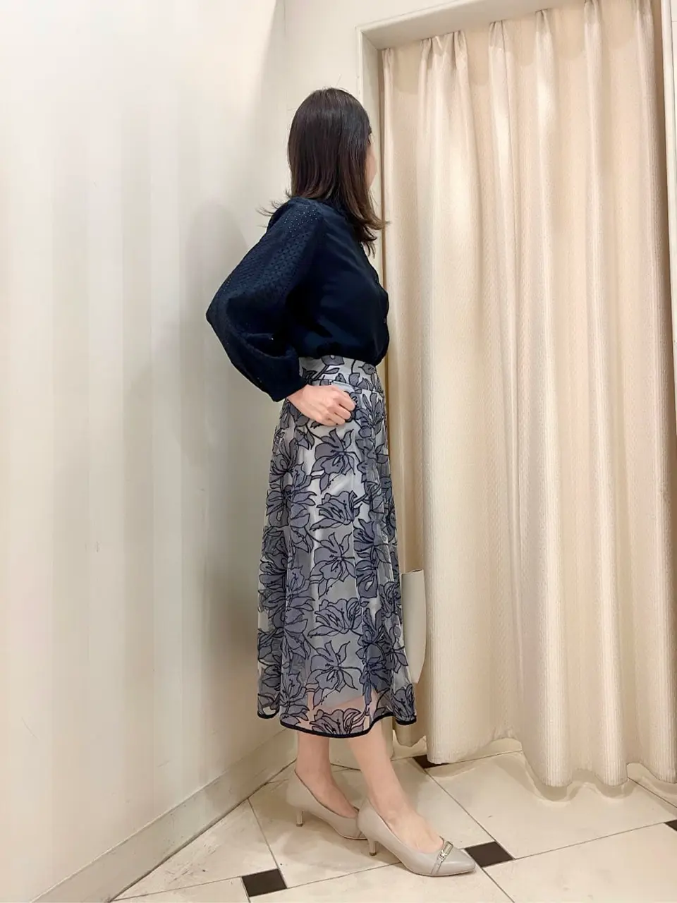 ANY SIS 金井 コーディネート画像