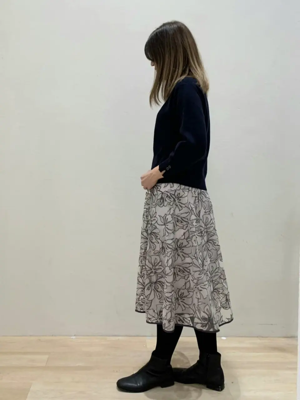 ANY SIS スタッフ コーディネート画像