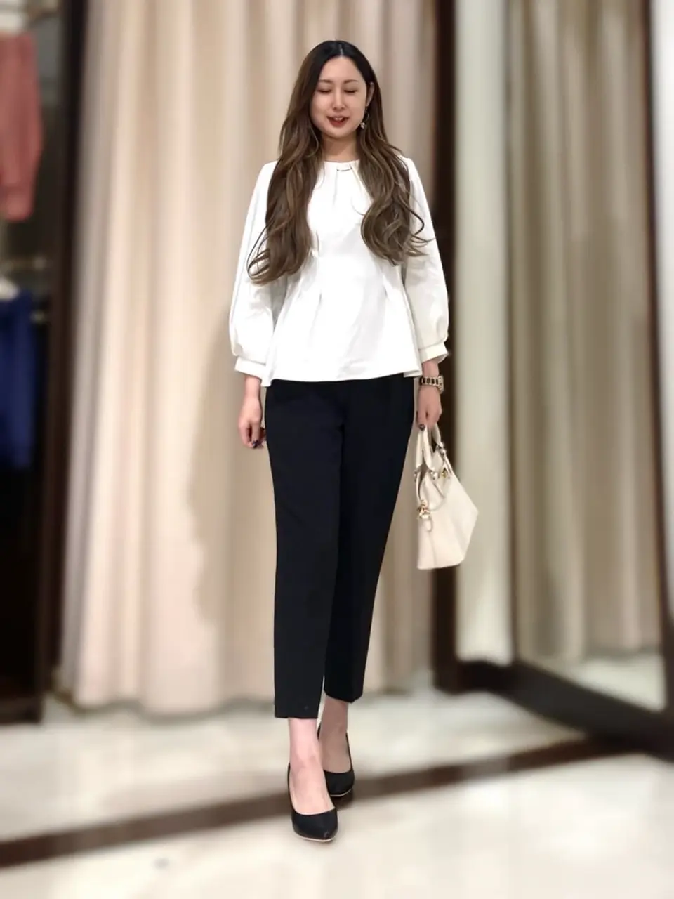 ANY SIS STAFF コーディネート画像