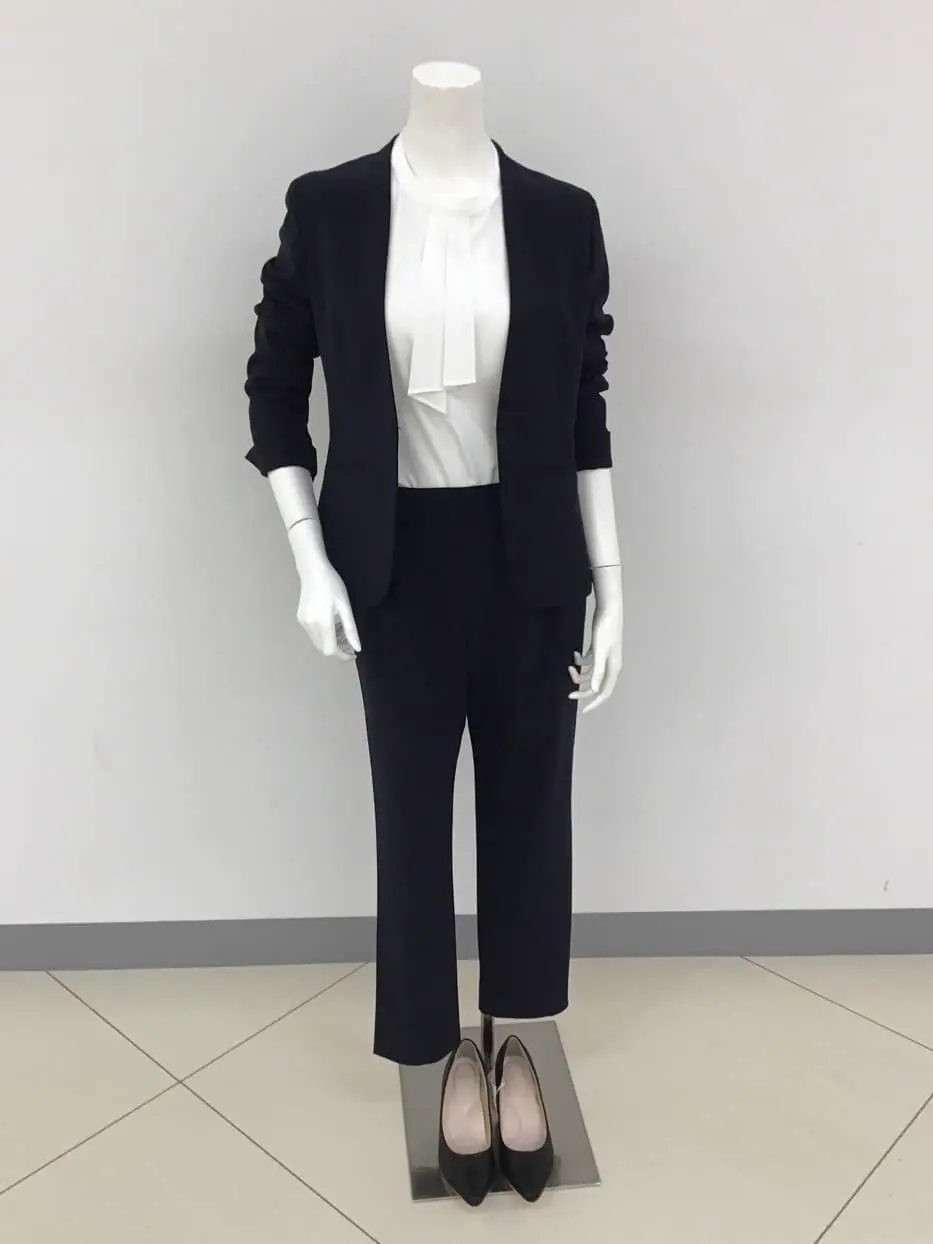 ANY SIS 橋本 コーディネート画像