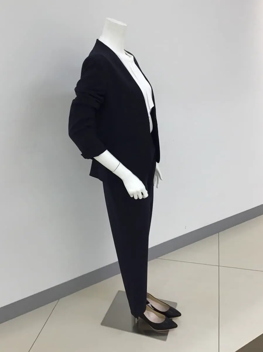 ANY SIS 橋本 コーディネート画像