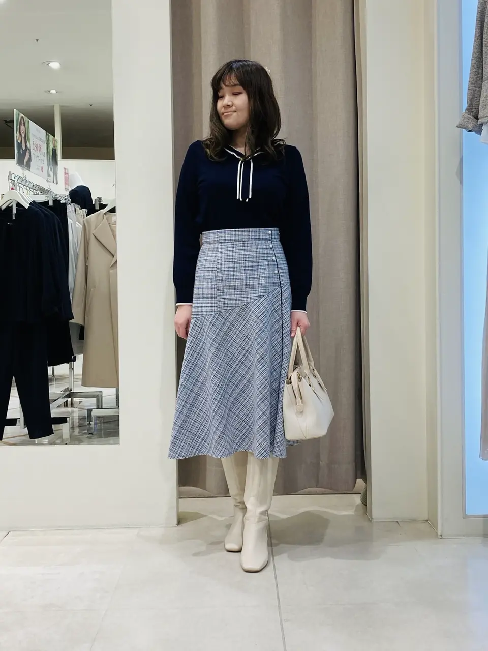 ANY SIS 川根　彩 コーディネート画像