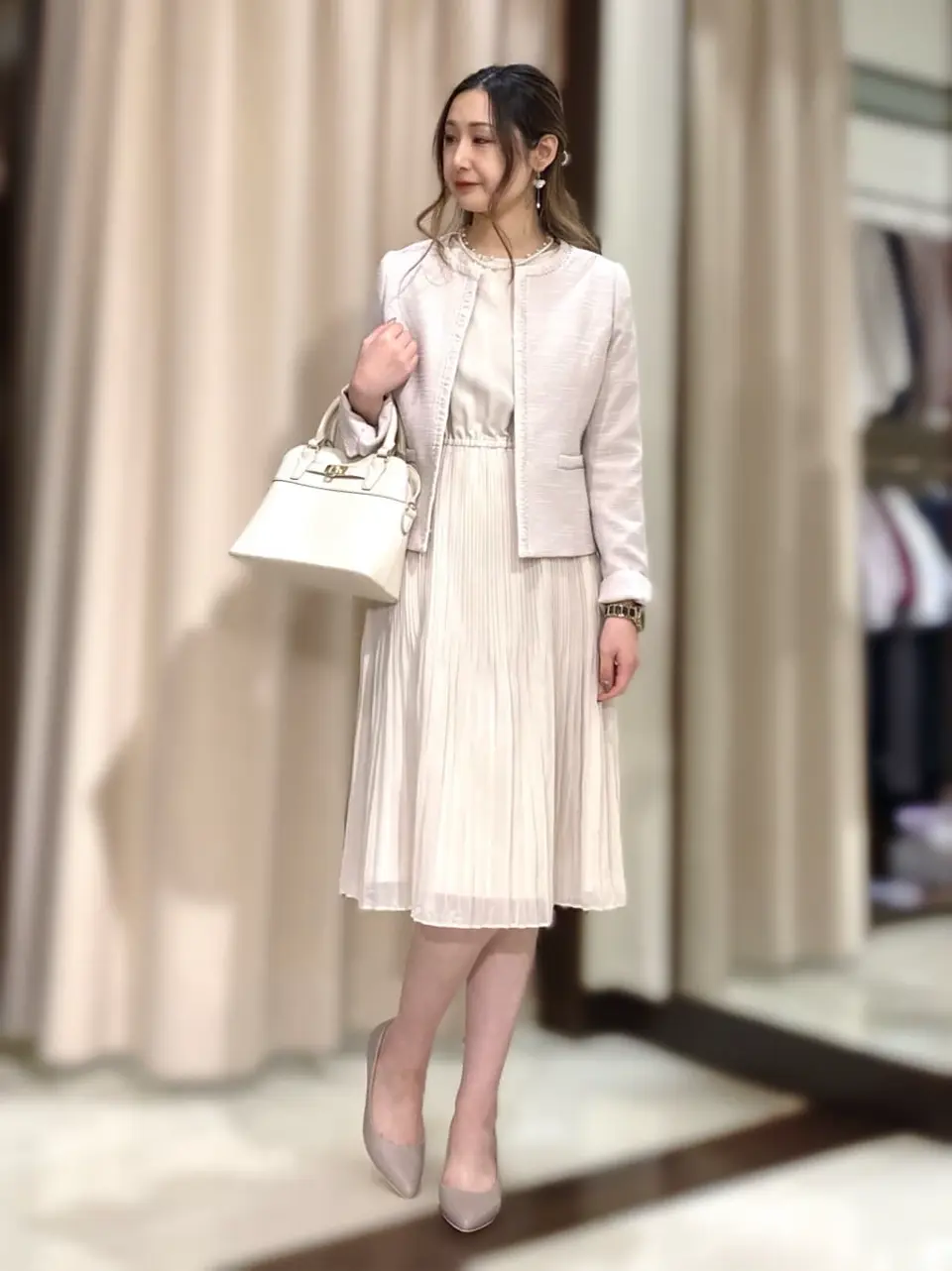 ANY SIS STAFF コーディネート画像