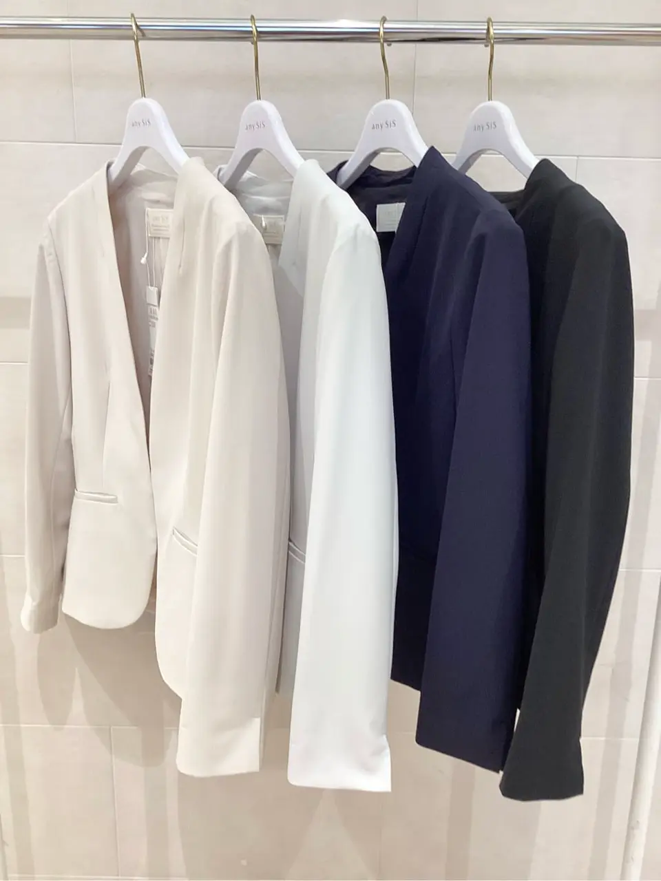 ANY SIS 今仲 コーディネート画像