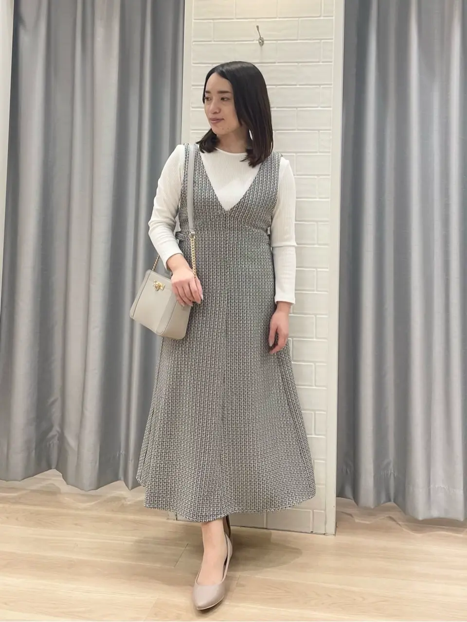 ANY SIS 丸岡 コーディネート画像