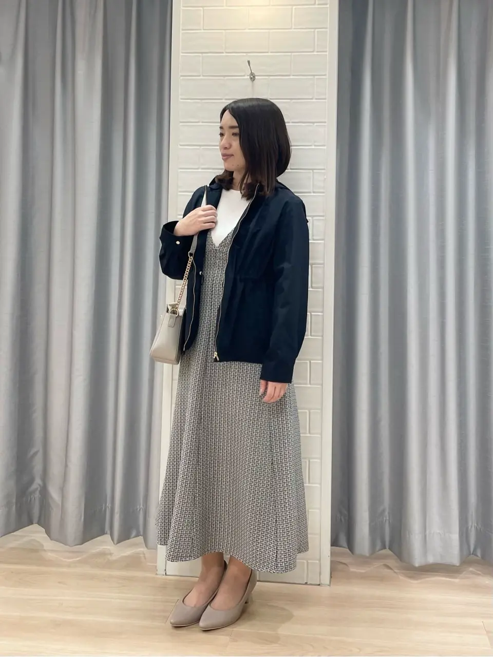 ANY SIS 丸岡 コーディネート画像