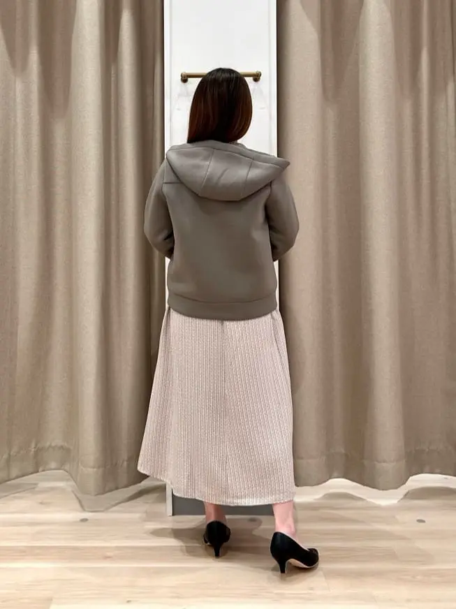 ANY SIS 瀬野 コーディネート画像