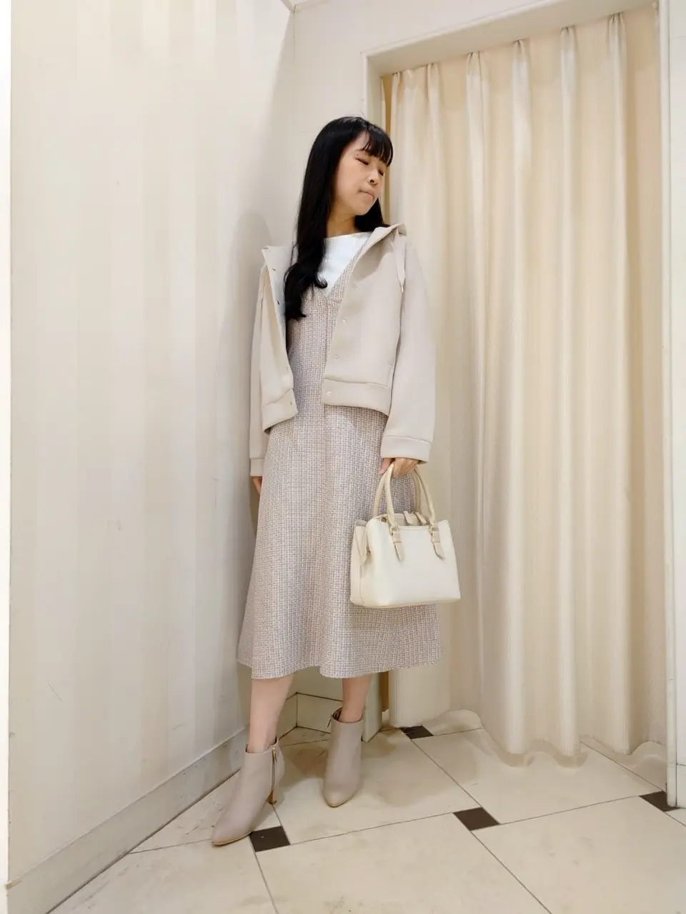 ANY SIS スタッフ コーディネート画像