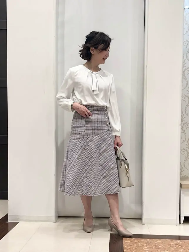 ANY SIS スタッフ コーディネート画像