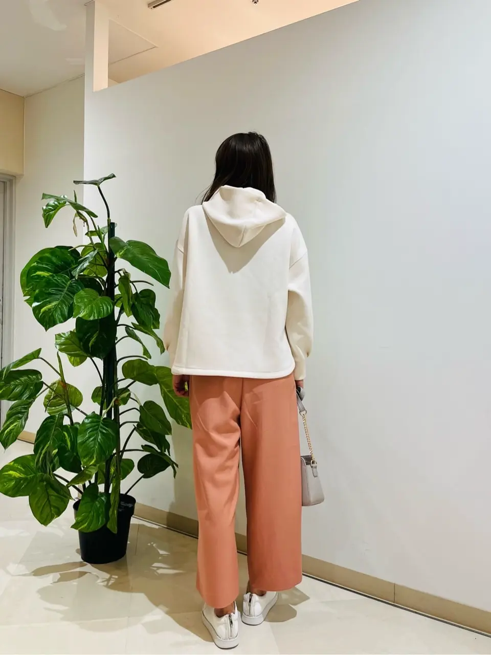 ANY SIS 石川 コーディネート画像