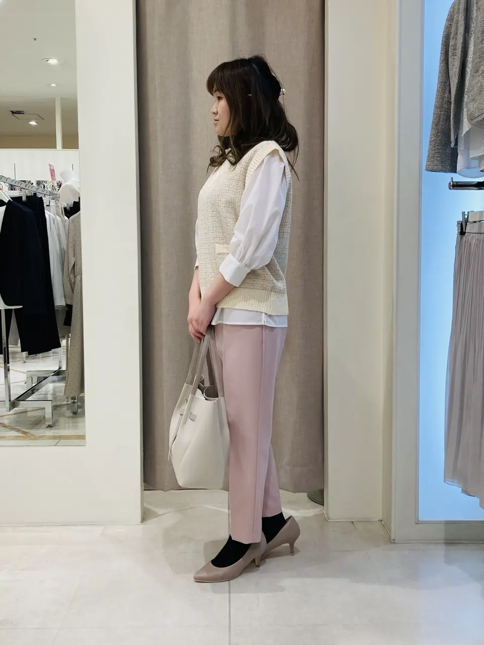 ANY SIS 川根　彩 コーディネート画像