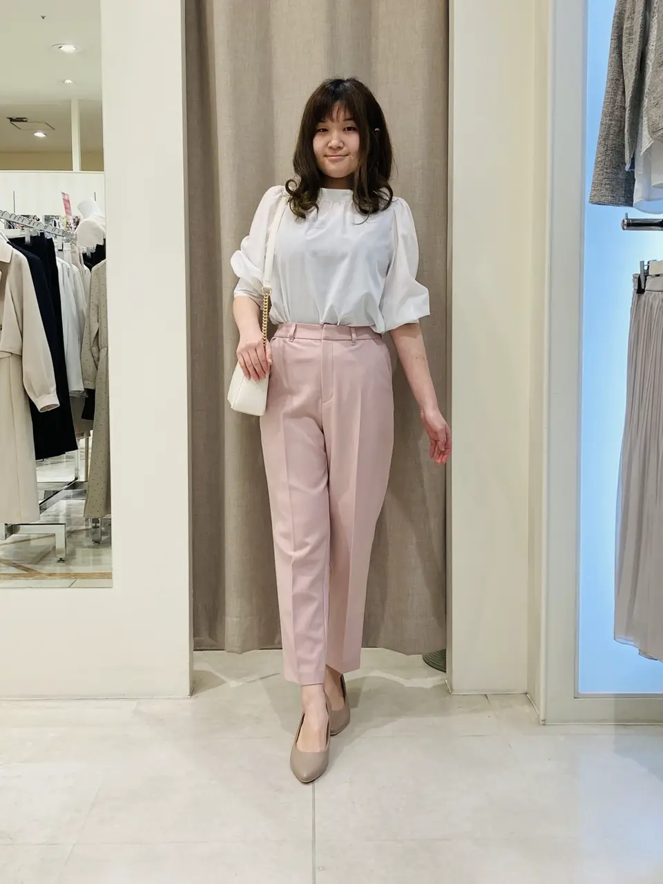 ANY SIS 川根　彩 コーディネート画像