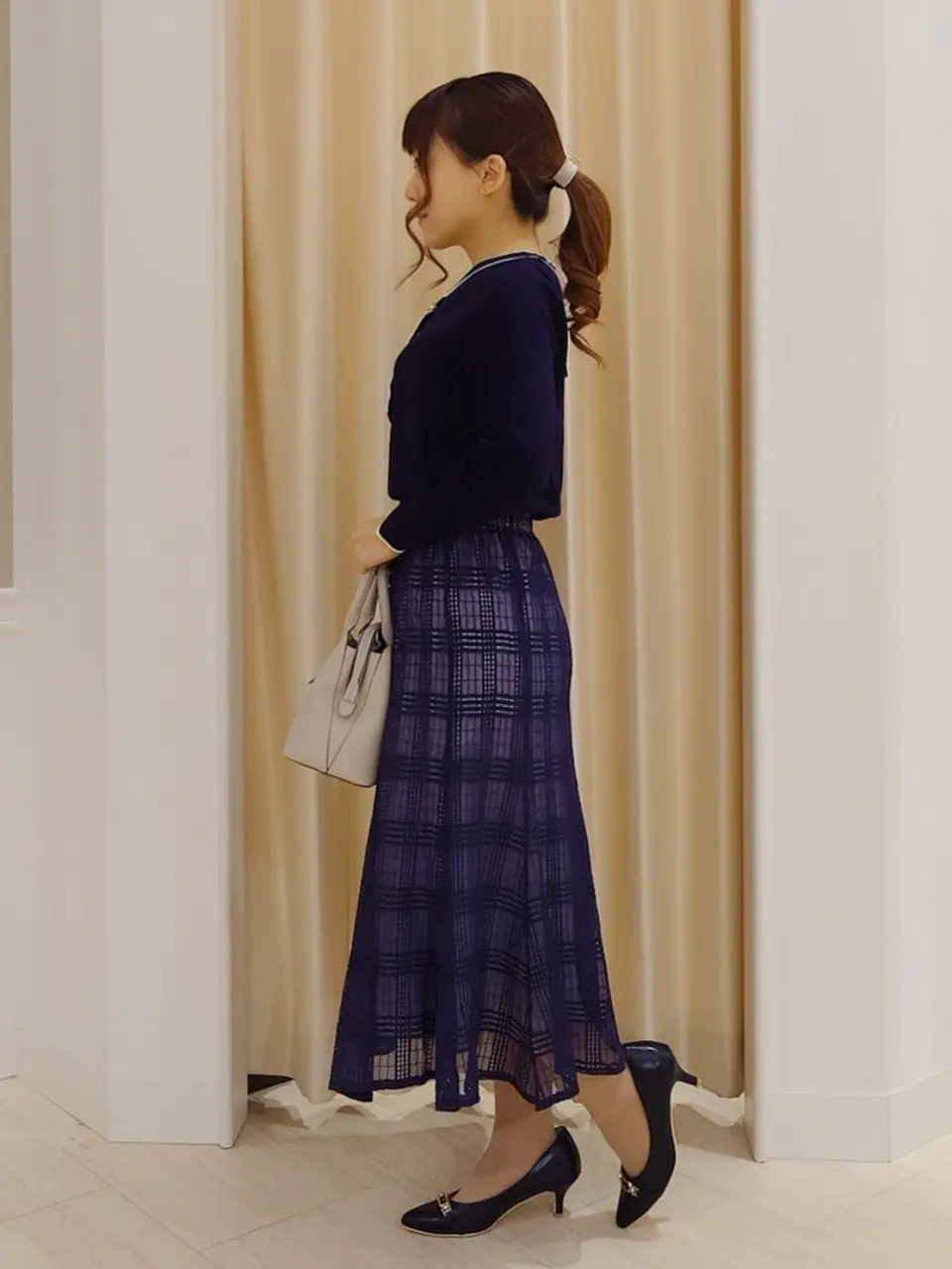 ANY SIS スタッフ コーディネート画像