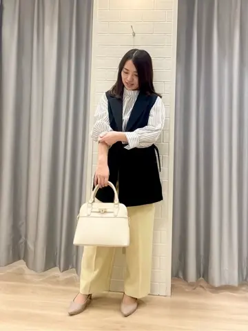 ANY SIS 丸岡 コーディネート画像