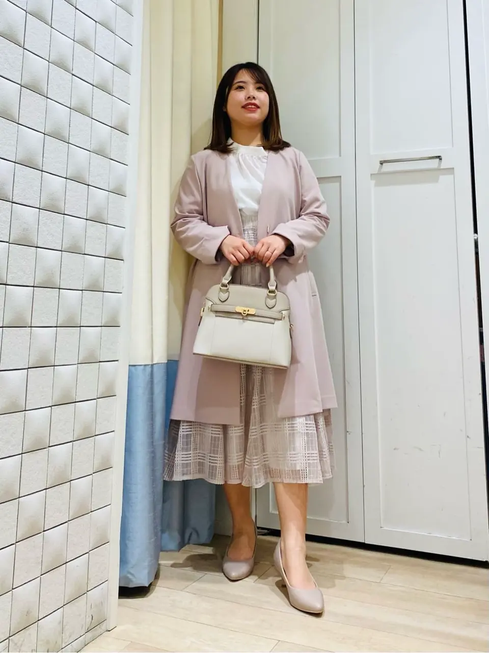 ANY SIS スタッフ コーディネート画像