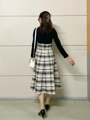 ANY SIS みぃ コーディネート画像