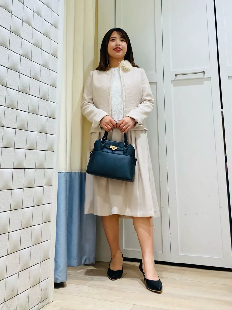 ANY SIS スタッフ コーディネート画像